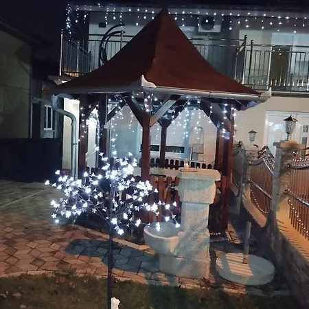 Villa Raj *