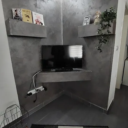 Raj Villa *
